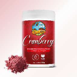 Ekologiczna sproszkowana żurawina This is BIO w opakowaniu 150g obok kopczyka różowego proszku.